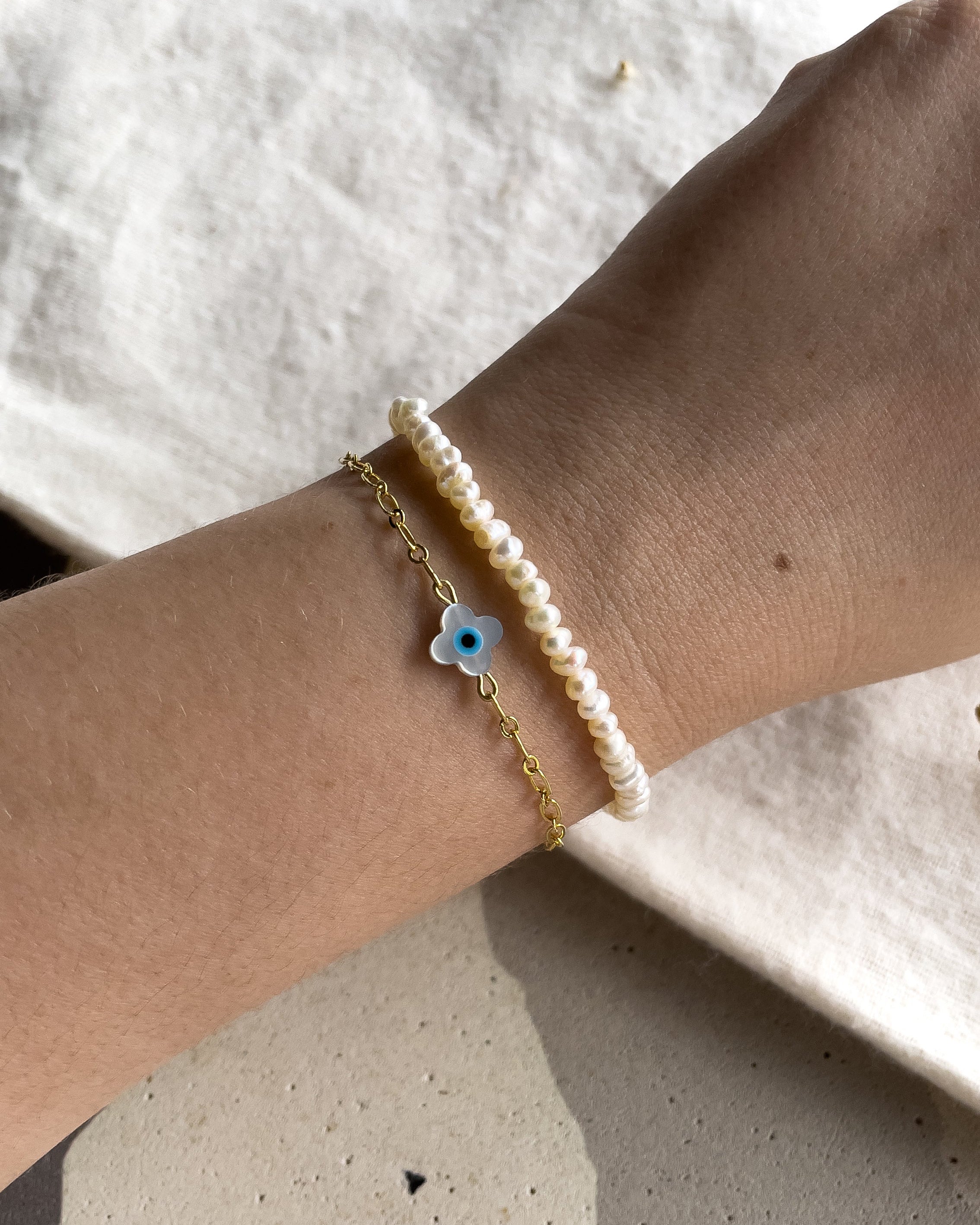 Pulseira Mini Pérolas Barrocas