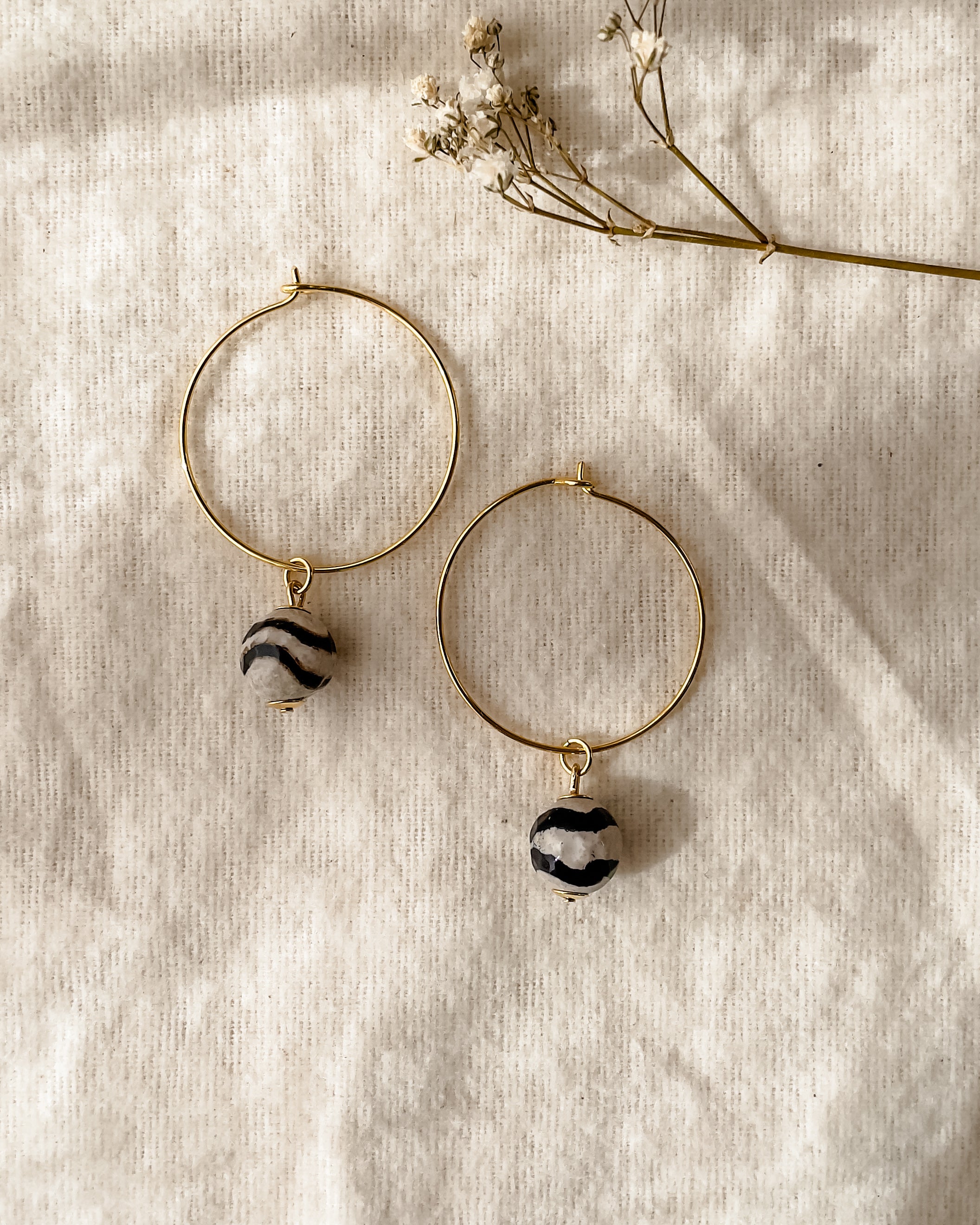 Brincos Argola Ágatas - Preto e Branco