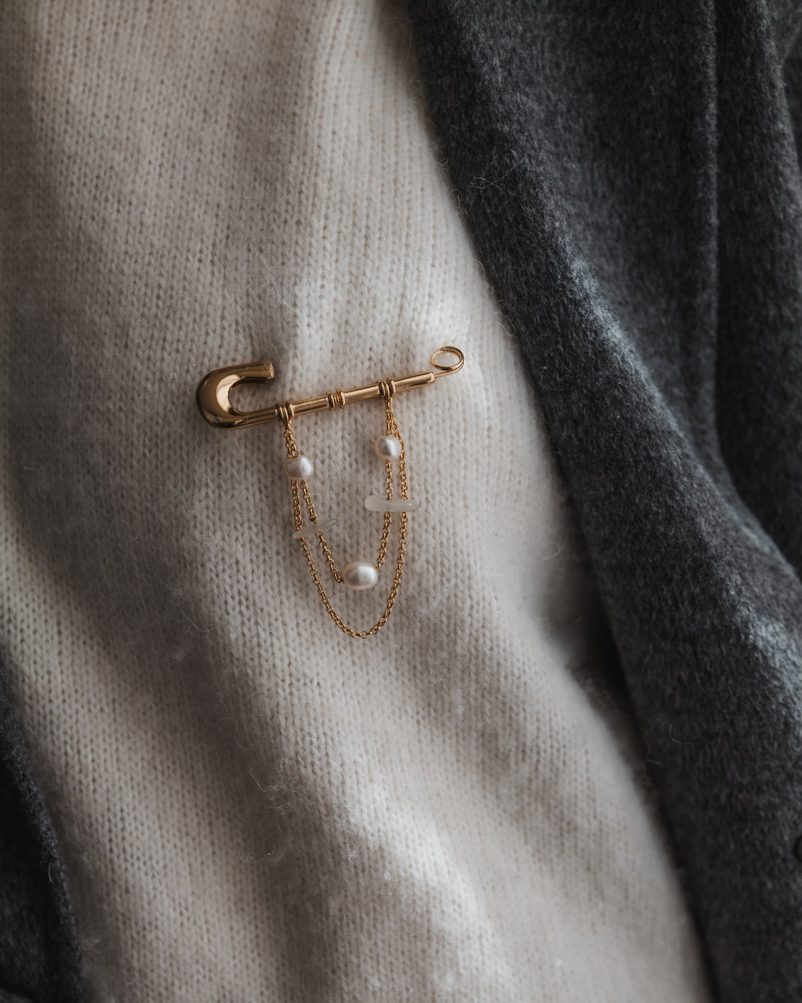 Broche Moonlit Charm